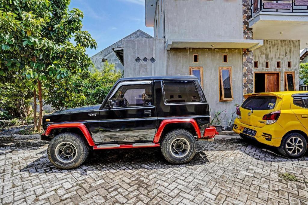 Spot On 91824 Rumah Kaloka Syariah 프로볼링고 외부 사진